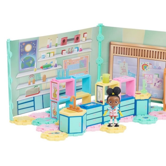 Just Play Ada Twist Deluxe Create-A-Lab Playset, STEM Toy Figures and Play-set. - Picture 6 of 9